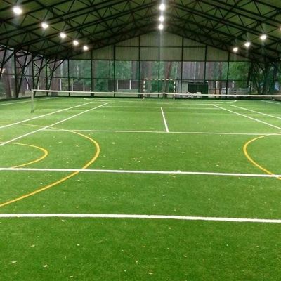Kapalı futsal mahkeme için mini futbol sahası futbol çimi saha futbolu için yangına dayanıklı suni çim